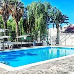 Bouganville En Eureka * Costa Del Silencio
